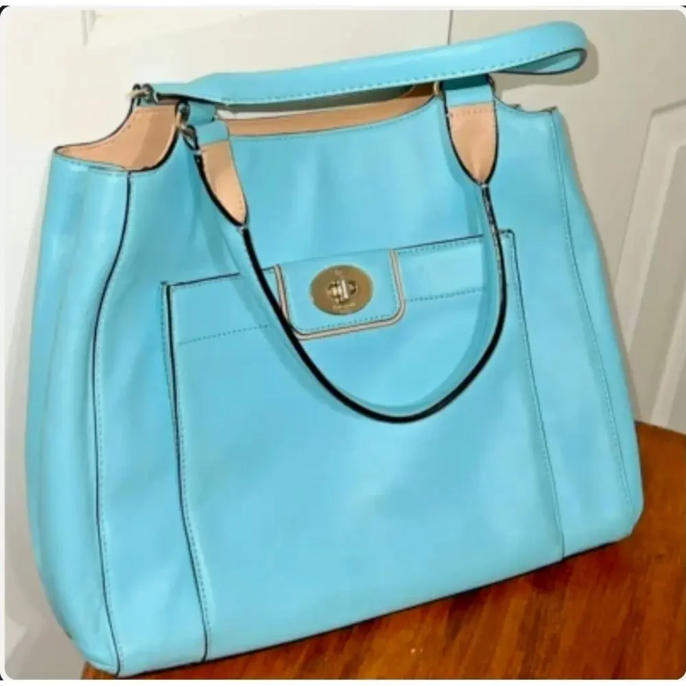 kate spade ❤️ ships